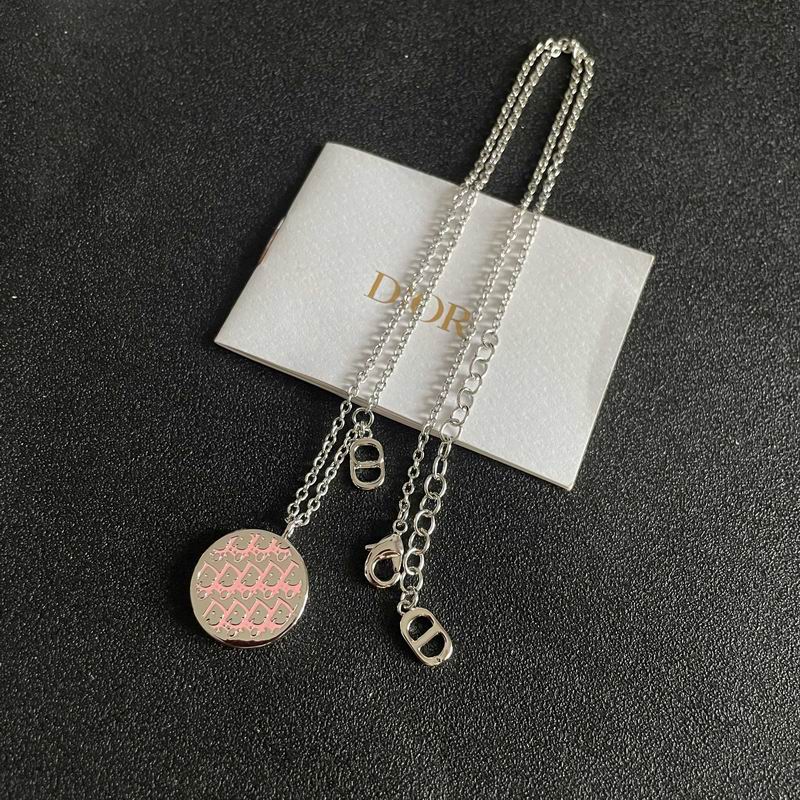 Dior Necklace 06yxh06 (1)