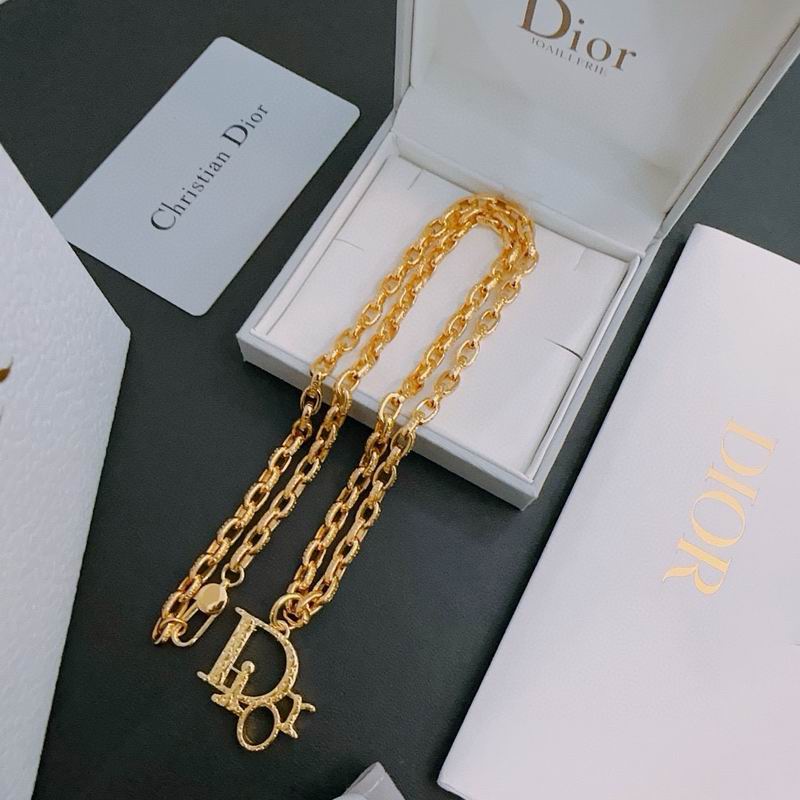 Dior Necklace 03lyh257 (1)