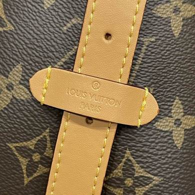 M46197 39X30X15cm M46203 29X24X12cm YG (1)