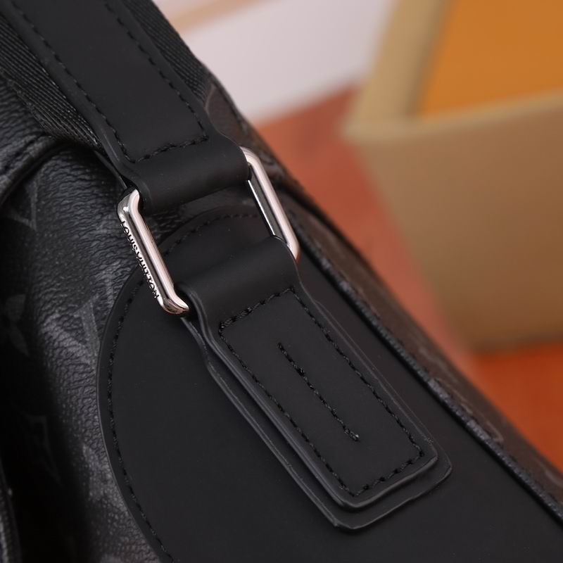 Messenger M40511 33x22.5x11cm ww (1)