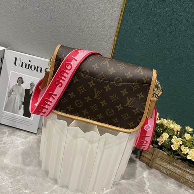 M46049 25X9X15cm YG (1)