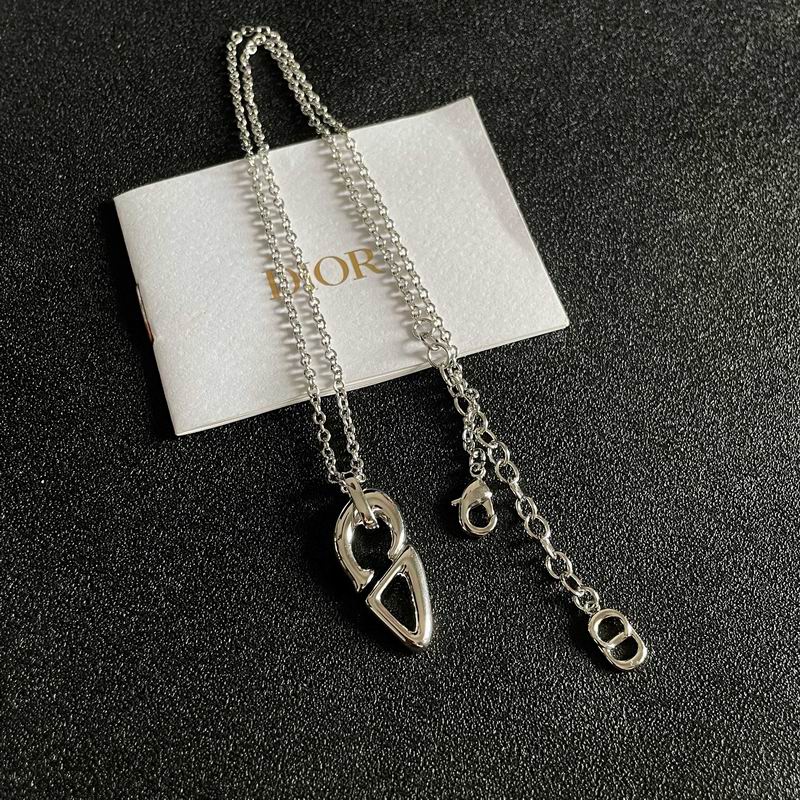 Dior Necklace 05yxh05 (1)