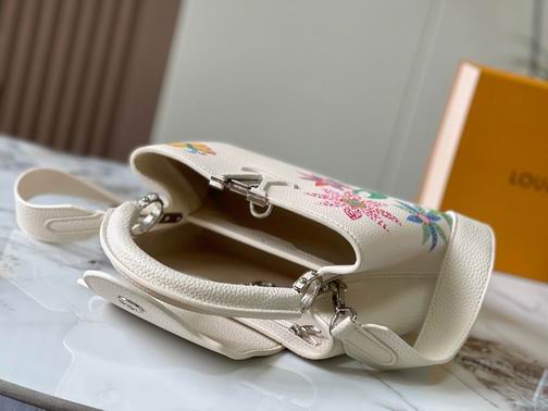 Capucines M21755 27x18x9cm ss (1)