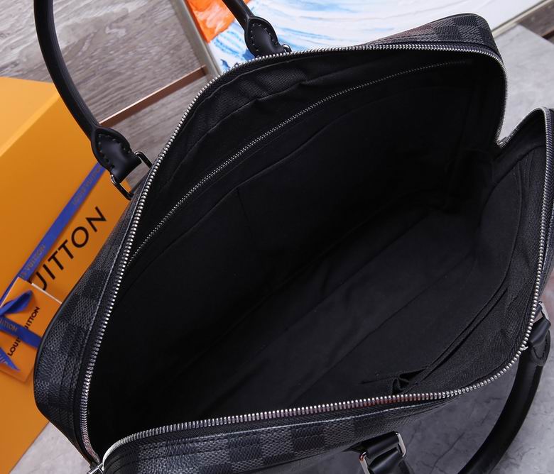 M41125 41X31X7cm WP 0