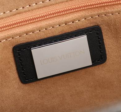 7884-1 39X30X8cm WP (1)