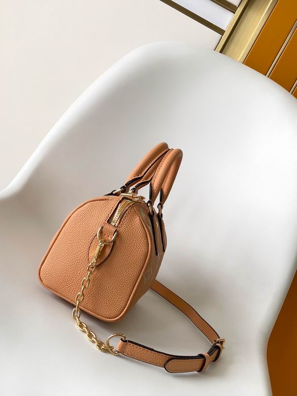 M12713 20.5X13.5X12cm WP 0