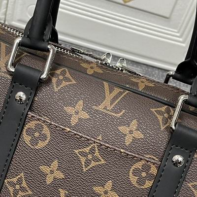 Voyage M46457黑花 老花 黑格 压格 十字纹36.5x27.5x6cm ss (1)