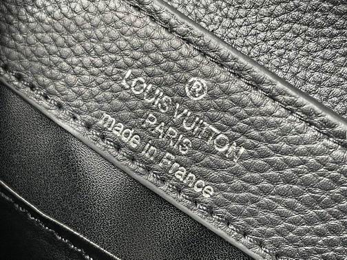Capucines M21754 21x14x8cm ss (1)