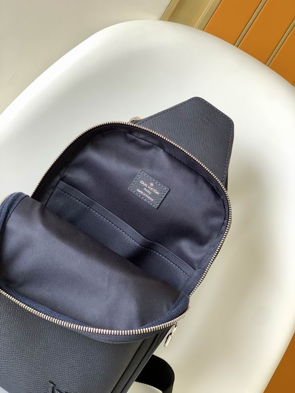 M30971 20X31X7cm XM (1)