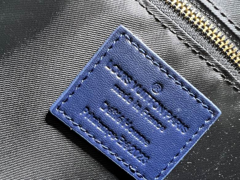 Christopher M46805 41379 38x44x21cm ss (1)