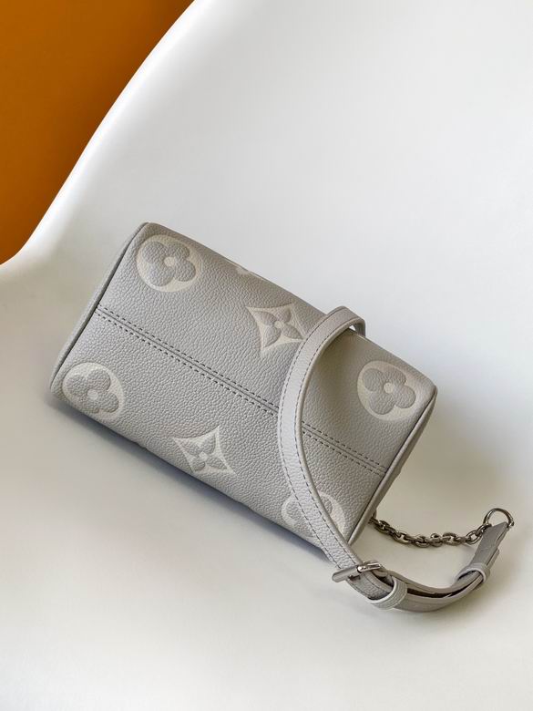 M14207 20.5X13.5X12cm WP 0