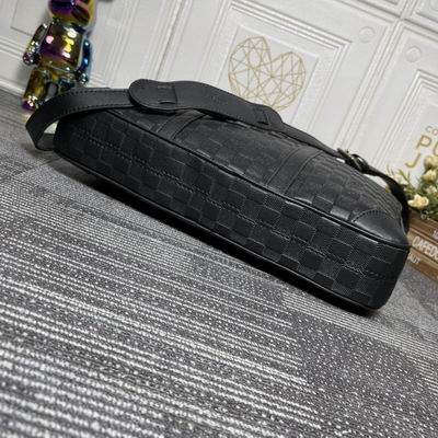 Voyage M46457黑花 老花 黑格 压格 十字纹36.5x27.5x6cm ss (1)