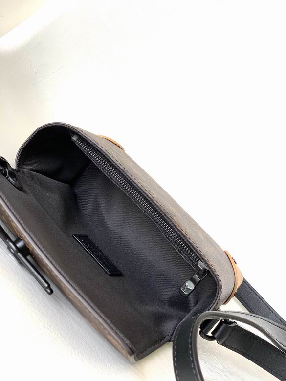 M81783 18X11X6.5cm XM (1)