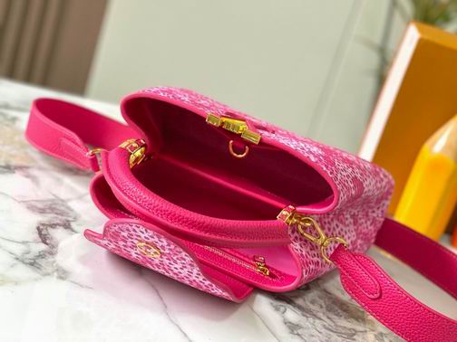 Capucines M21727 27x18x9cm ss (1)