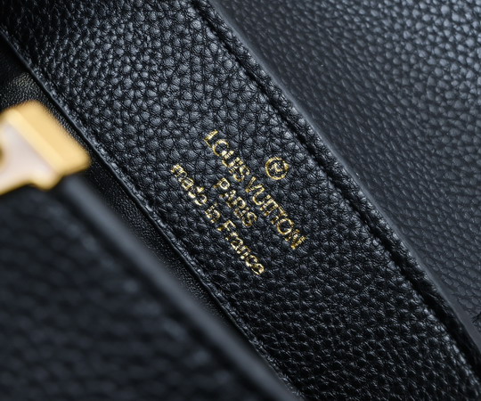 Cap M23082 21x14x8cm ss_1