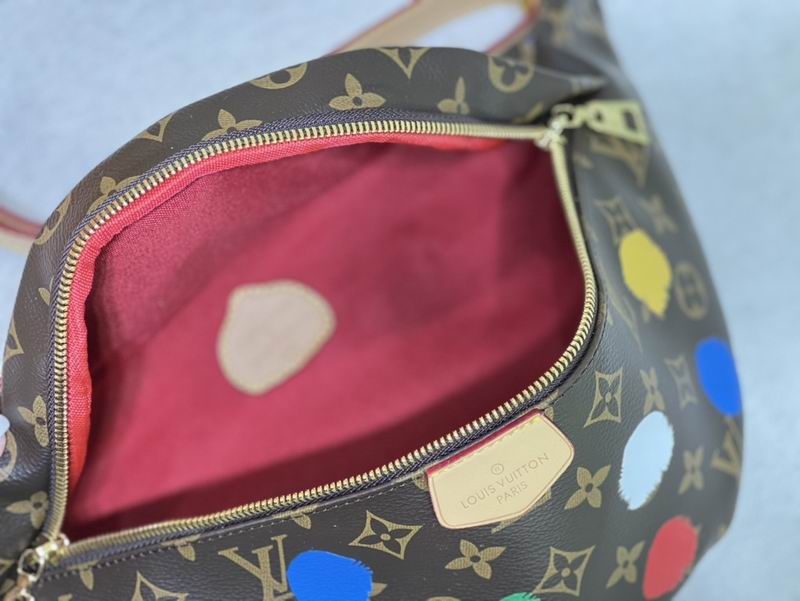 Bumbag M43644老花彩37x14x13cm ss (1)