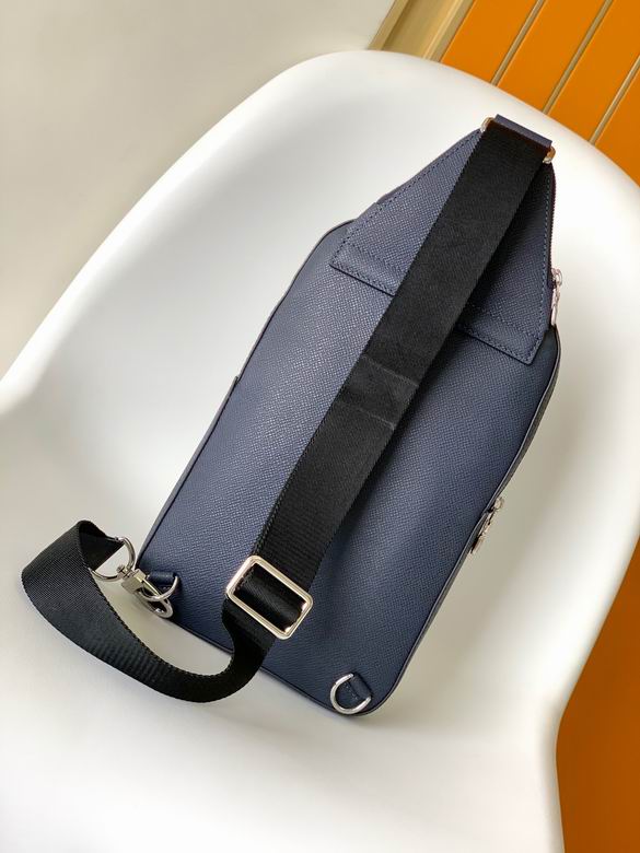 M30971 20X31X7cm XM (1)