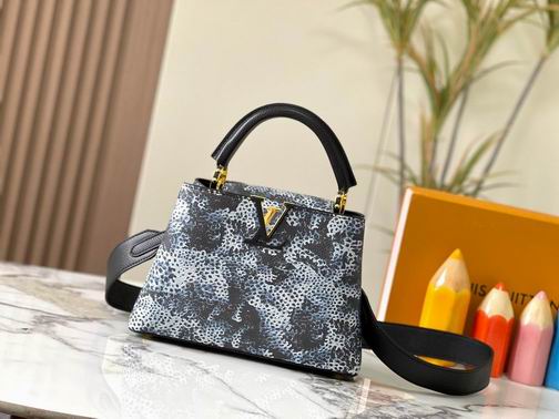 Capucines M21727 27x18x9cm ss (1)