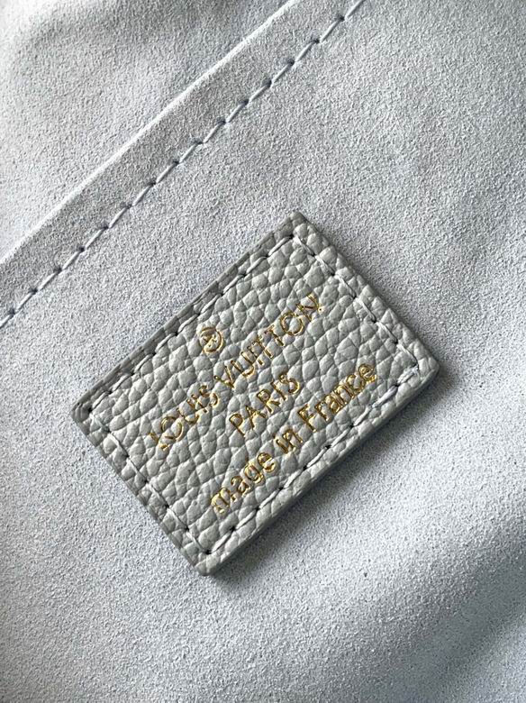 M46484 20.5X13.5X12cm WP 0