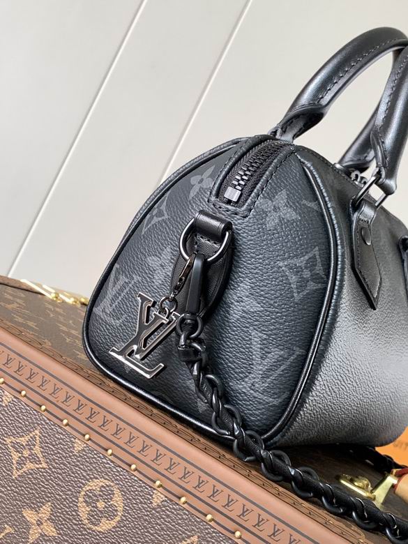 M24606 18X12.5X11cm WP 0