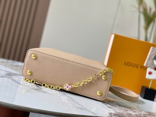 Capucines M20844 27x18x9cm ss (1)