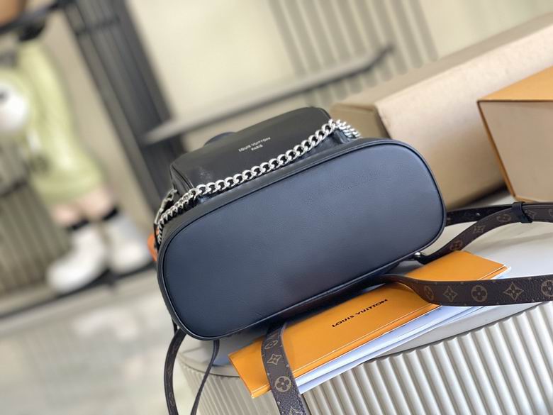 M12587 30X28X18cm WP 0