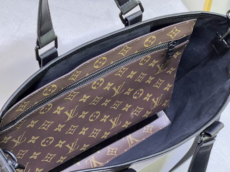 Tote M45734 37x29x13cm ss (1)