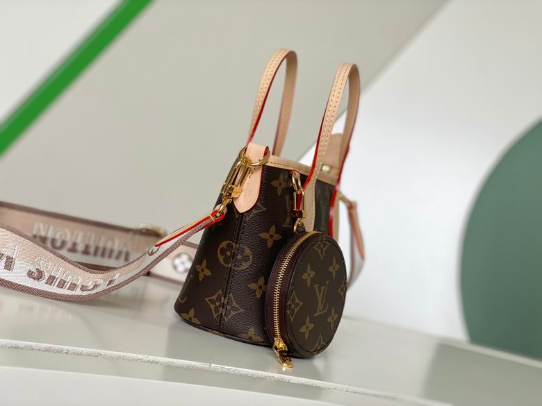 Neverfull M46705 24X14X9cm WP 0