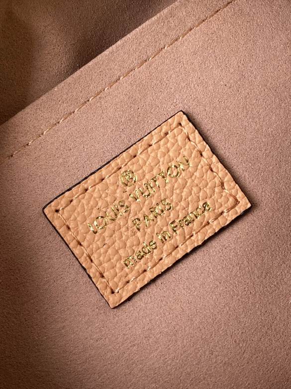 M12713 20.5X13.5X12cm WP 0