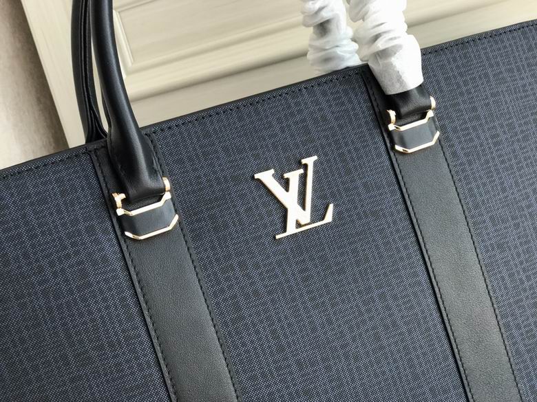 7704-1 39X30X7cm WP (1)