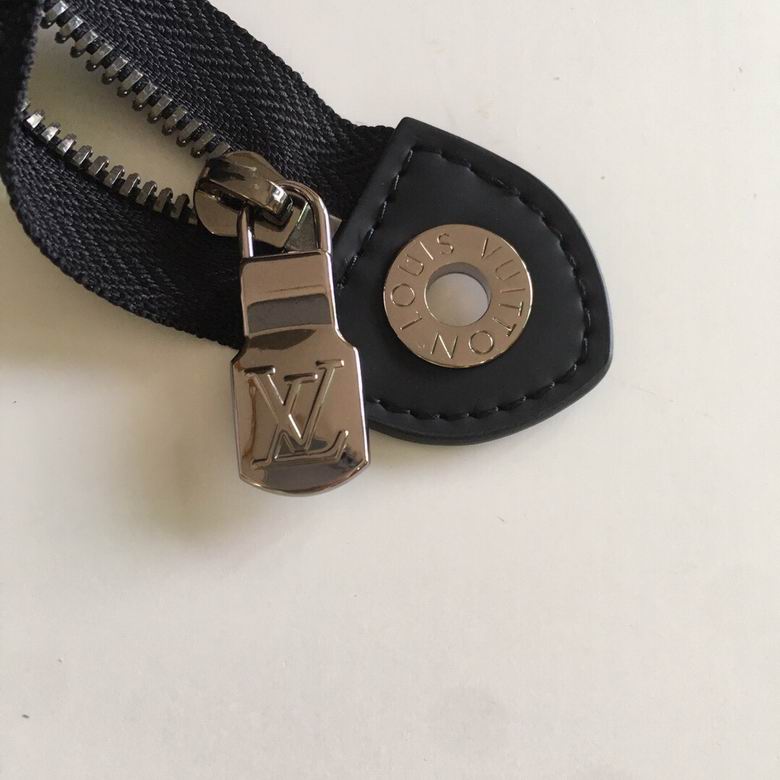 M61694 27X21cm XM (1)