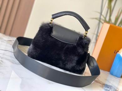 Capucines M22387水貂毛21x14x8cm ss (1)