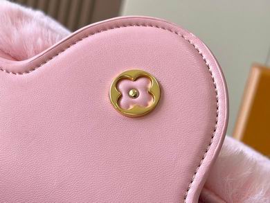 Capucines M22388 27x18x9cm ss (1)
