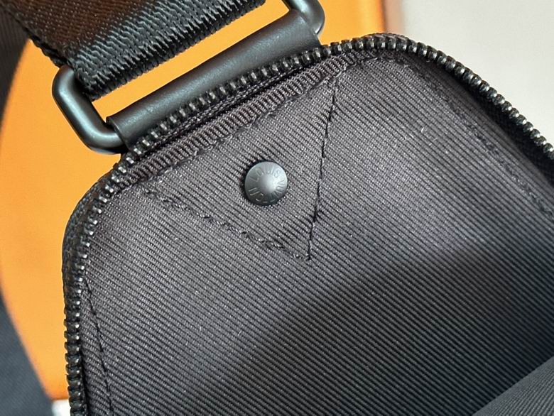 M46178 20X31X7cm XM 2colour (1)