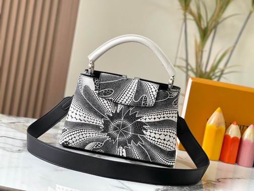 Capucines M21705 31.5x20x11cm ss (1)