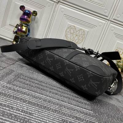 Voyage M46457黑花 老花 黑格 压格 十字纹36.5x27.5x6cm ss (1)