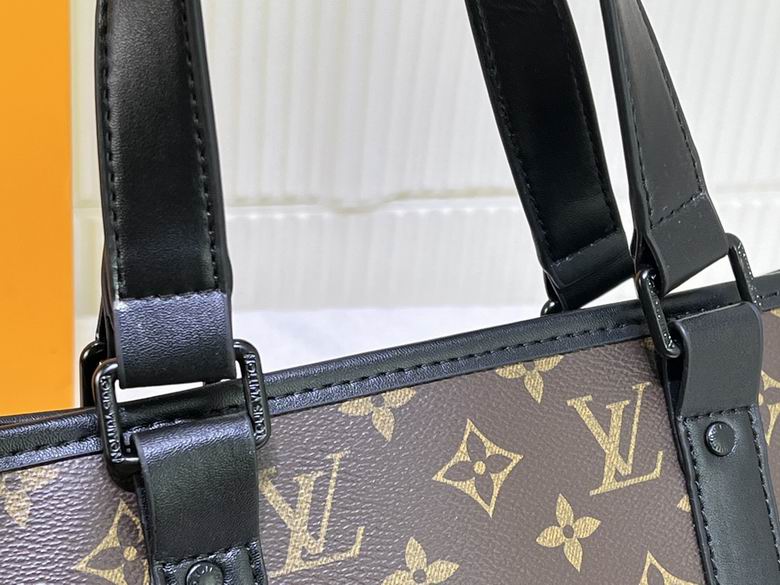 Tote M45734 37x29x13cm ss (1)