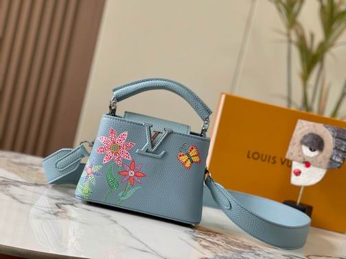 Capucines M21754 21x14x8cm ss (1)