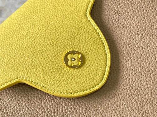 Capucines M20708 31.5x20x11cm ss (1)