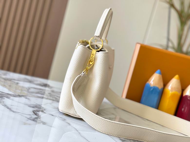 Capucines M23766 27x18x9cm ss (1)