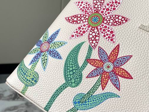 Capucines M21756 31.5x20x11cm ss (1)