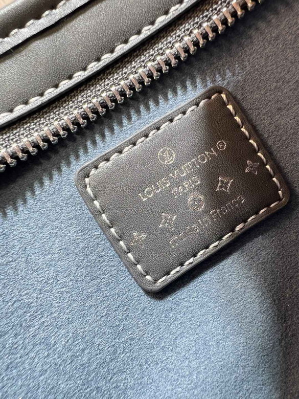Neverfull M46705 24x14x9cm ss_1