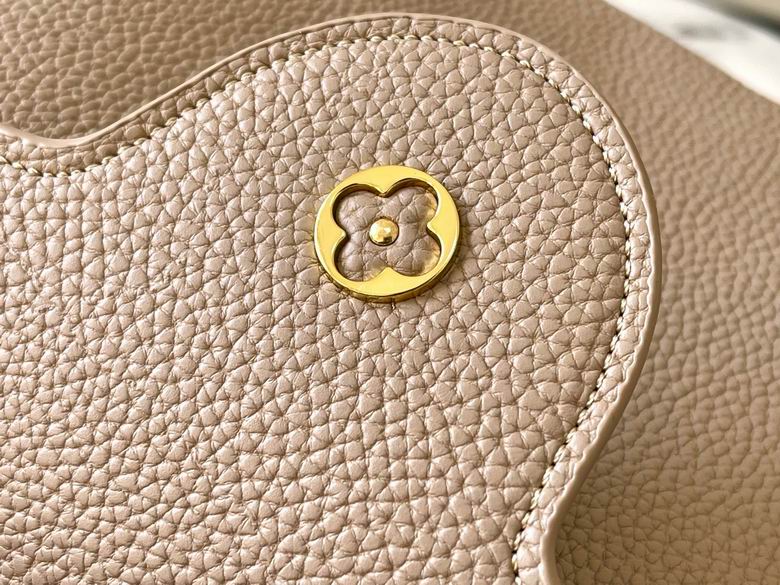 Capucines M23766 27x18x9cm ss (1)