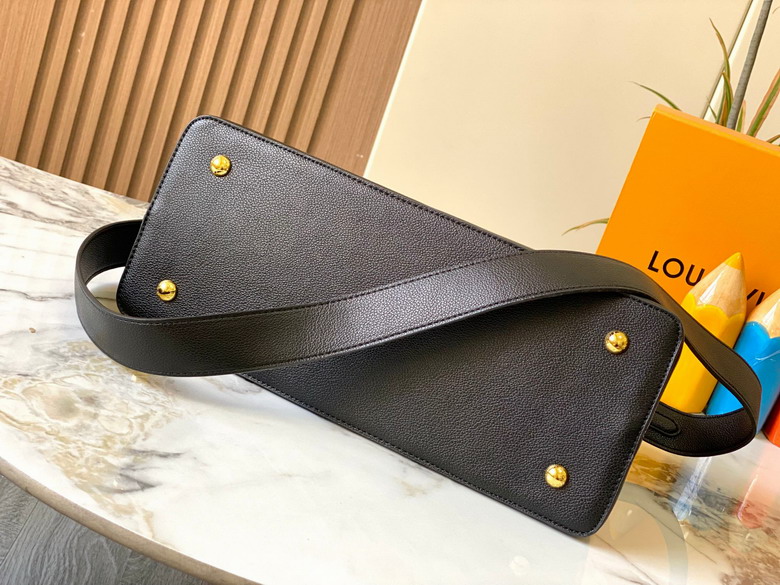 Cap M24607 38x23x16cm ss_1