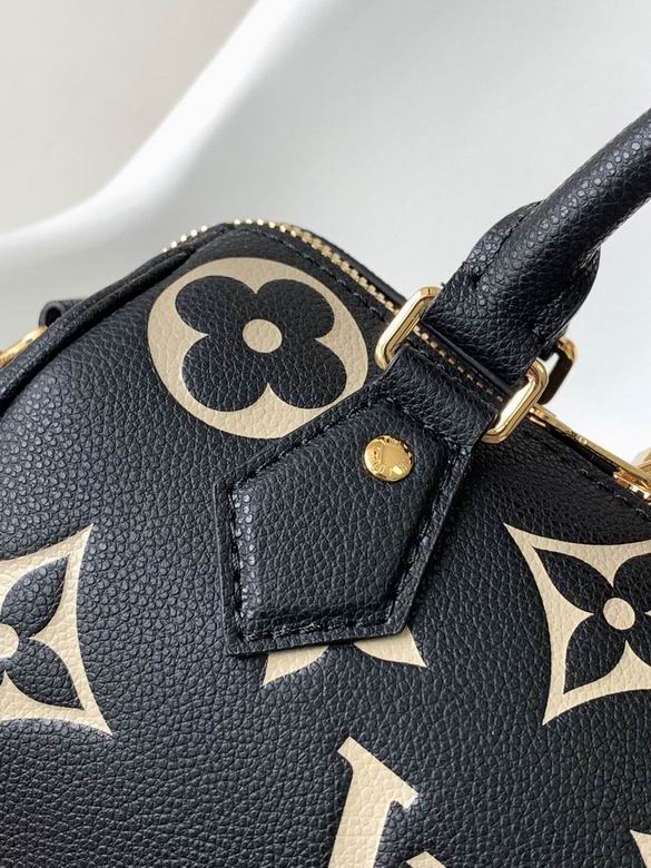 M58956 20.5X13.5X12cm WP 0