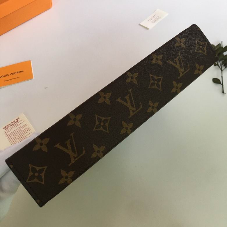 M61694 27X21cm XM (1)