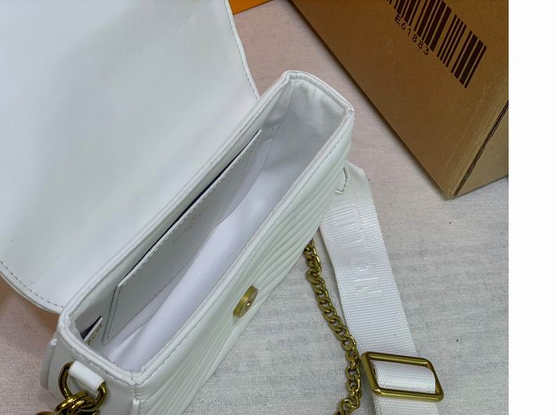 Pochette Metis M53936 cs (1)