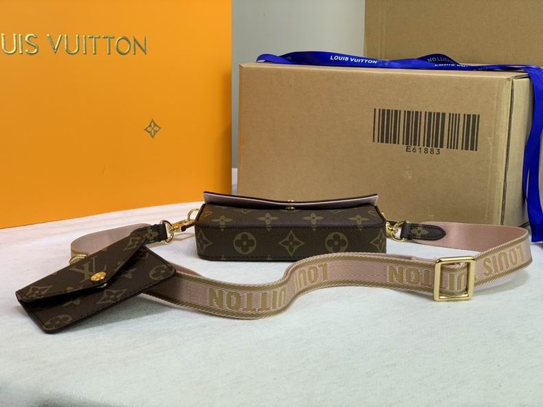 Pochette Metis M80091 17x9.6x3.5 cm cs (1)
