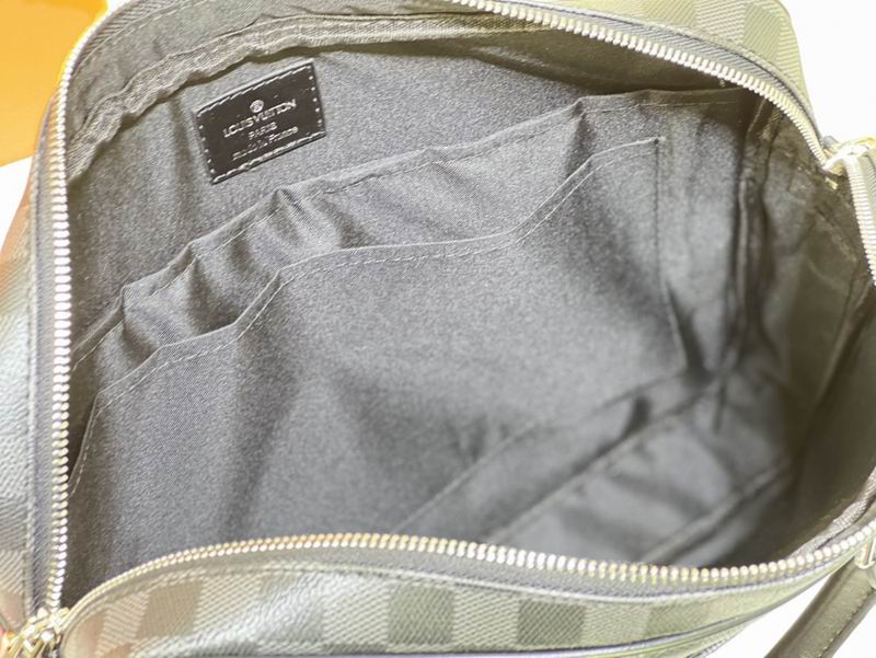 Voyage M46457-40445-40444 36.5x27.5x6cm ss (1)