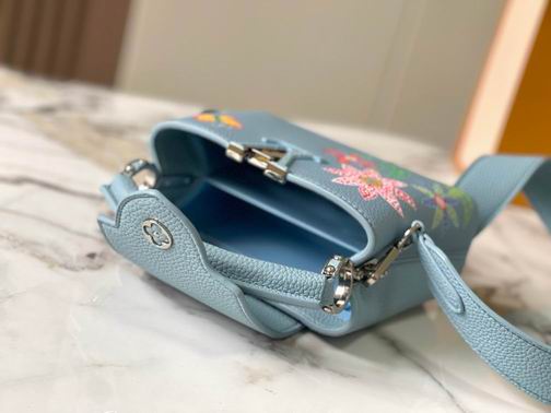 Capucines M21754 21x14x8cm ss (1)